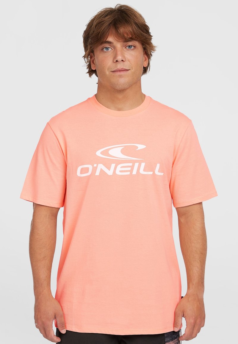 Light pink O'Neill t-shirt with short sleeves, round neckline, and large white logo across the chest. Soft fabric and relaxed fit.