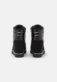 Anna Field BOOTIE - Sapatilhas de cano alto - black
