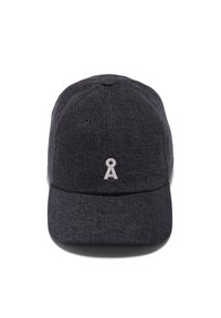 Unausgewählt, washed obsidian