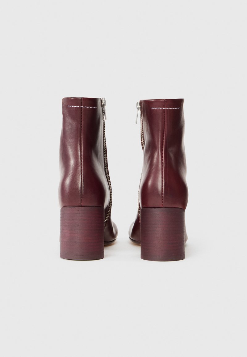 MM6 Maison Margiela Bottines à talons hauts - brown