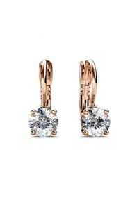 Orecchini a goccia in oro rosa con pietre di zirconia cubica rotonde incastonate in impostazioni a quattro griffe, dotati di chiusure a leva. Ogni pietra brilla intensamente.