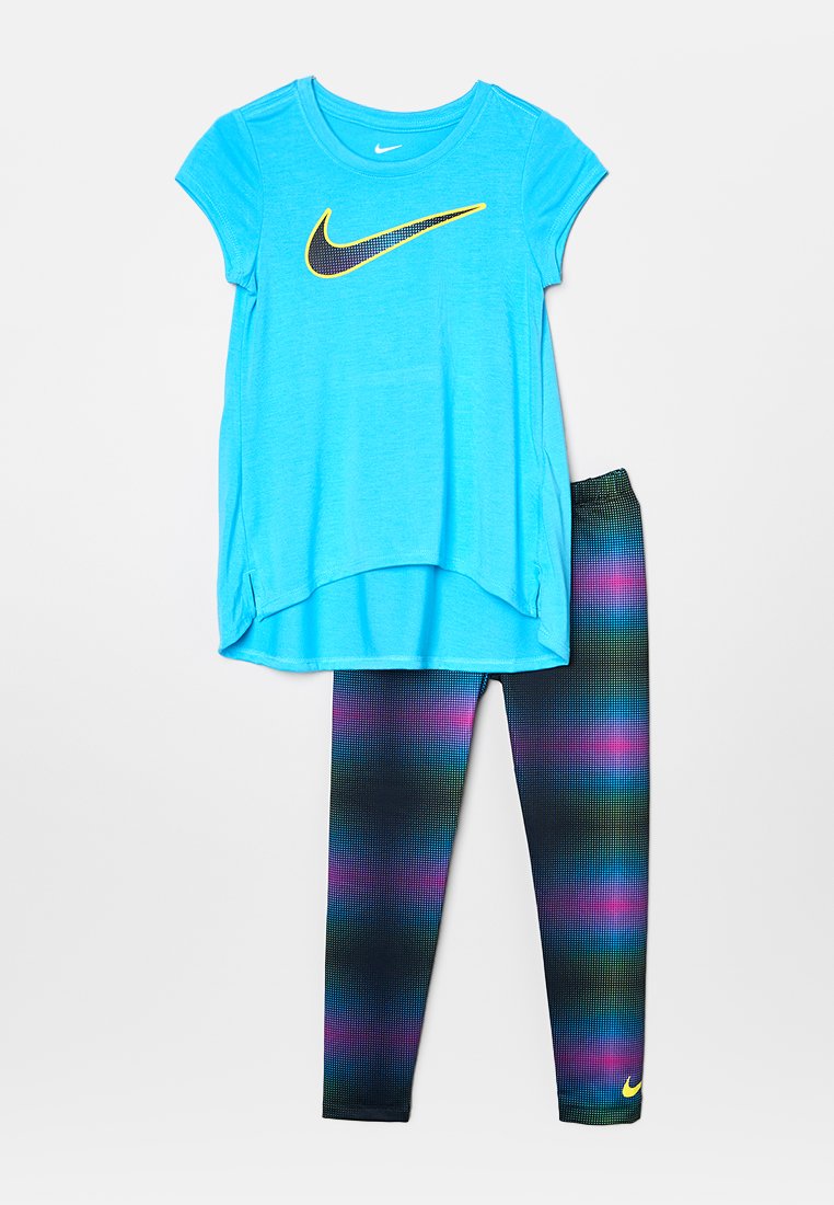 Nike Sportswear Sport T-shirt zwart