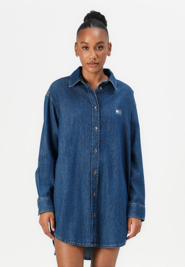 RELAXED SHIRT DRESS - Blusenkleid - denim medium