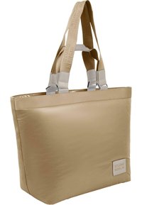 Beige tote bag med en glat, skinnende tekstur, med to brune stropper og sølv hardware. Inkluderer et mærket mærke på siden.