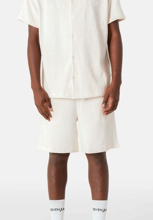 Shorts - off white