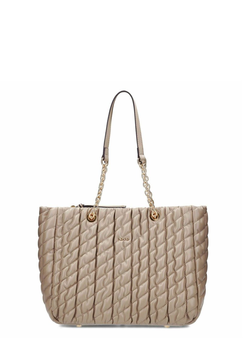 Beige gewatteerde tote bag met gouden kettinghandvatten en ritsluiting, voorzien van een subtiele logo-plak aan de voorkant.