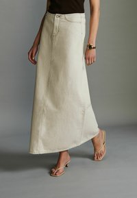 Next Maxirok - ecru beige