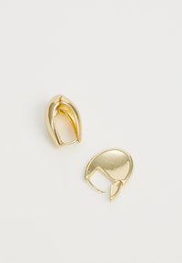 Thumbnail Image 3