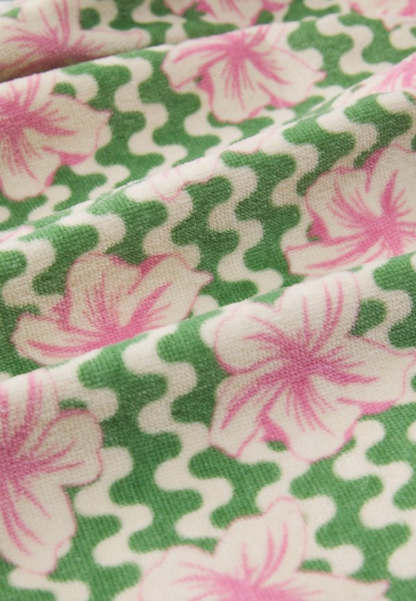 STAY MAGICAL  - Beach accessory - basil3