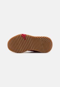 Kappa AUTHENTIC ARKLOW UNISEX - Sportcipő - grey dark/black/red dark