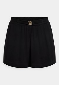 Μαύρο σορτς με υφασμάτινη υφή, με λείο ελαστικό ζωνάρι στη μέση και αγκράφα ζώνης με χρυσό χρώμα και λογότυπο μπροστά.