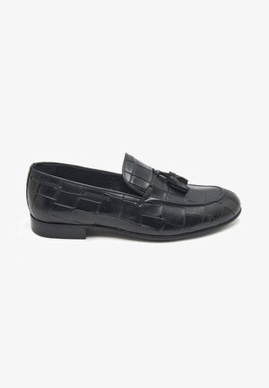 Moccasins - black