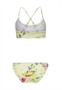 Bikini jaune avec imprimé floral ; le haut présente des bretelles croisées et un dos uni. Le bas est également jaune avec un motif floral assorti.