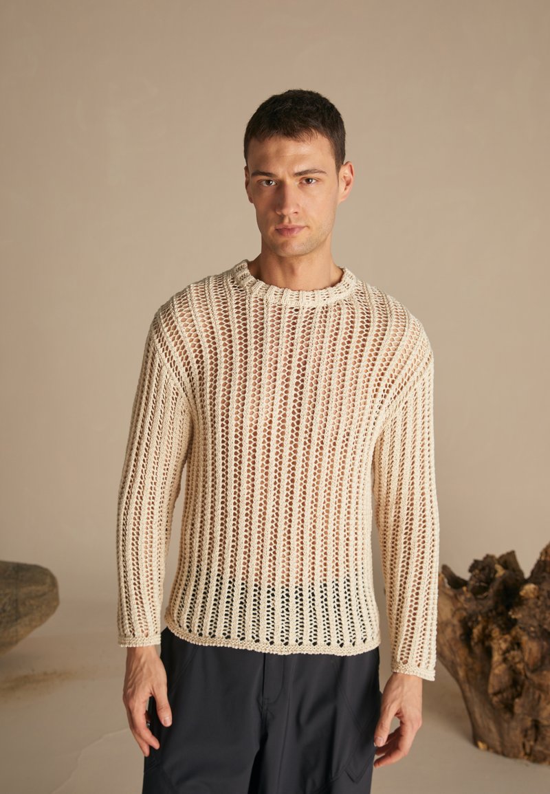 Zign Studio RECYCLED COTTON TAPE KNIT TOP Jumper offwhite