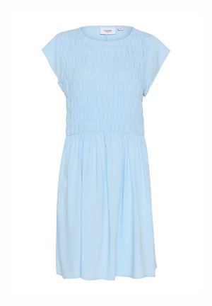 Rochie de culoare albastru deschis, confecționată dintr-un material moale. Prezintă un corset împăturit, mâneci scurte și largi, și o fustă evazată. Textură netedă pe toată suprafața.