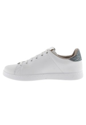 Baskets basses - blanc
