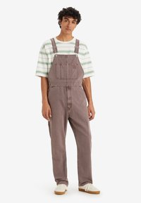 Levi's® Workwear - RED TAB™ OVERALL - Kantáros nadrágok - super sour Miniatűr kép 1