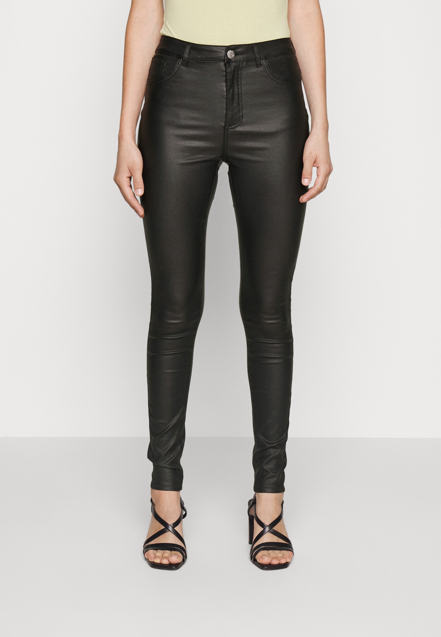 Vero Moda VMSOPHIA COATED JEANS - Broek - black/zwart - Zalando.nl