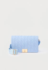 Επιλέχθηκε, azzurro