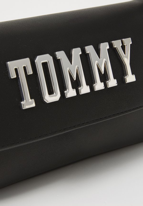 EVERYWHERE FLAP  - Handbag2