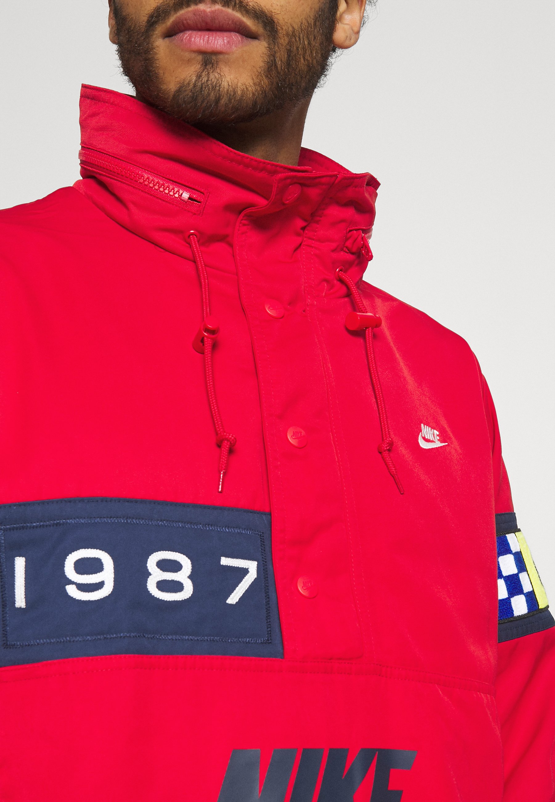 nike reissue windbreaker