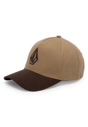 Casquette de baseball beige et marron foncé avec un logo géométrique brodé sur le panneau avant, une visière courbée et des trous de ventilation sur les côtés.