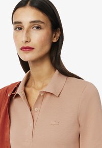 Lacoste Polo - beige rosé-zih