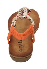Sandalo arancione con una fascia in tessuto intrecciato, decorazioni floreali, soletta imbottita e suola in gomma textured. Contrassegnato con "pal" e taglia 36.