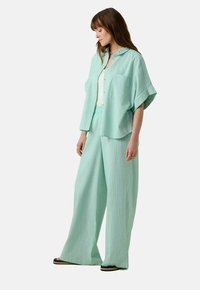 Sissy-Boy GESTREIFTE HIGH WAIST - Pantalon classique - grün