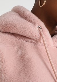 Urban Classics LADIES SHORT HOODY - Felpa con cappuccio - rose