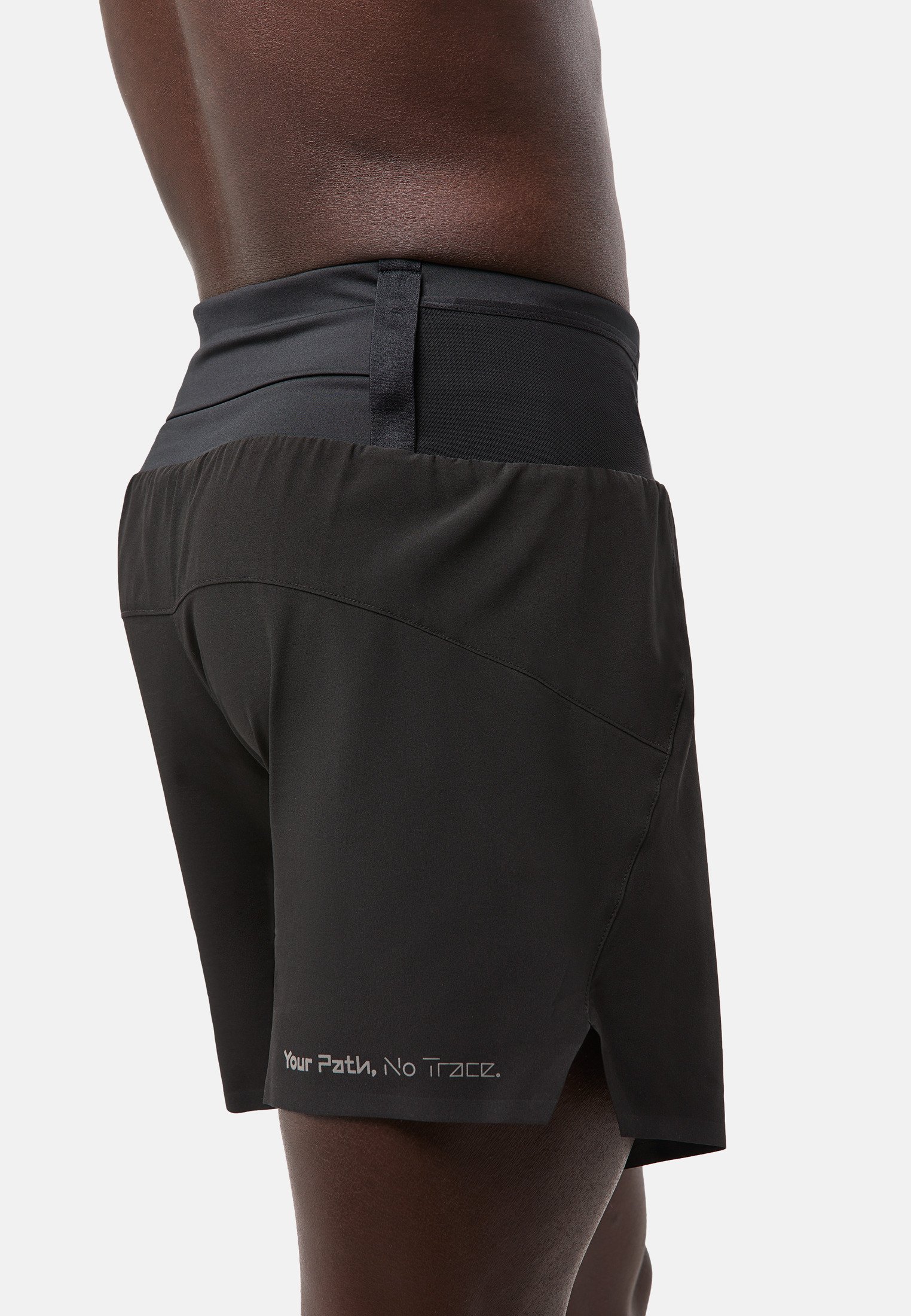 NNormal RACE SHORTS - Kurze Sporthose - black/schwarz - Zalando.ch