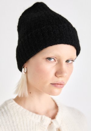 BRUSHED BEANIE - Beanie - black