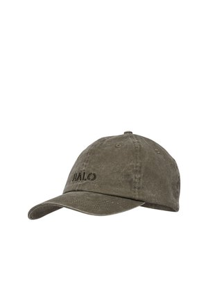 Olijfgroene baseballcap met gebogen klep en zwart geborduurd "MALO"-logo aan de voorkant, gemaakt van gewassen katoenen stof.