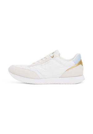 - Sneakersy niskie