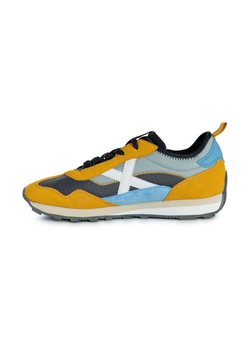 MUNICH UM FW23 - Zapatillas de entrenamiento - gris
