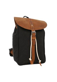 Schwarzer Canvas-Rucksack mit einer braunen Lederklappe und -riemen. Verfügt über einen Metallverschluss, eine cremefarbene Kordel und hat eine rechteckige Form.