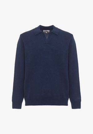 Maglione a maniche lunghe in maglia blu navy con colletto polo e scollo a V, polsini e orlo a coste, e un piccolo logo sulla manica sinistra.