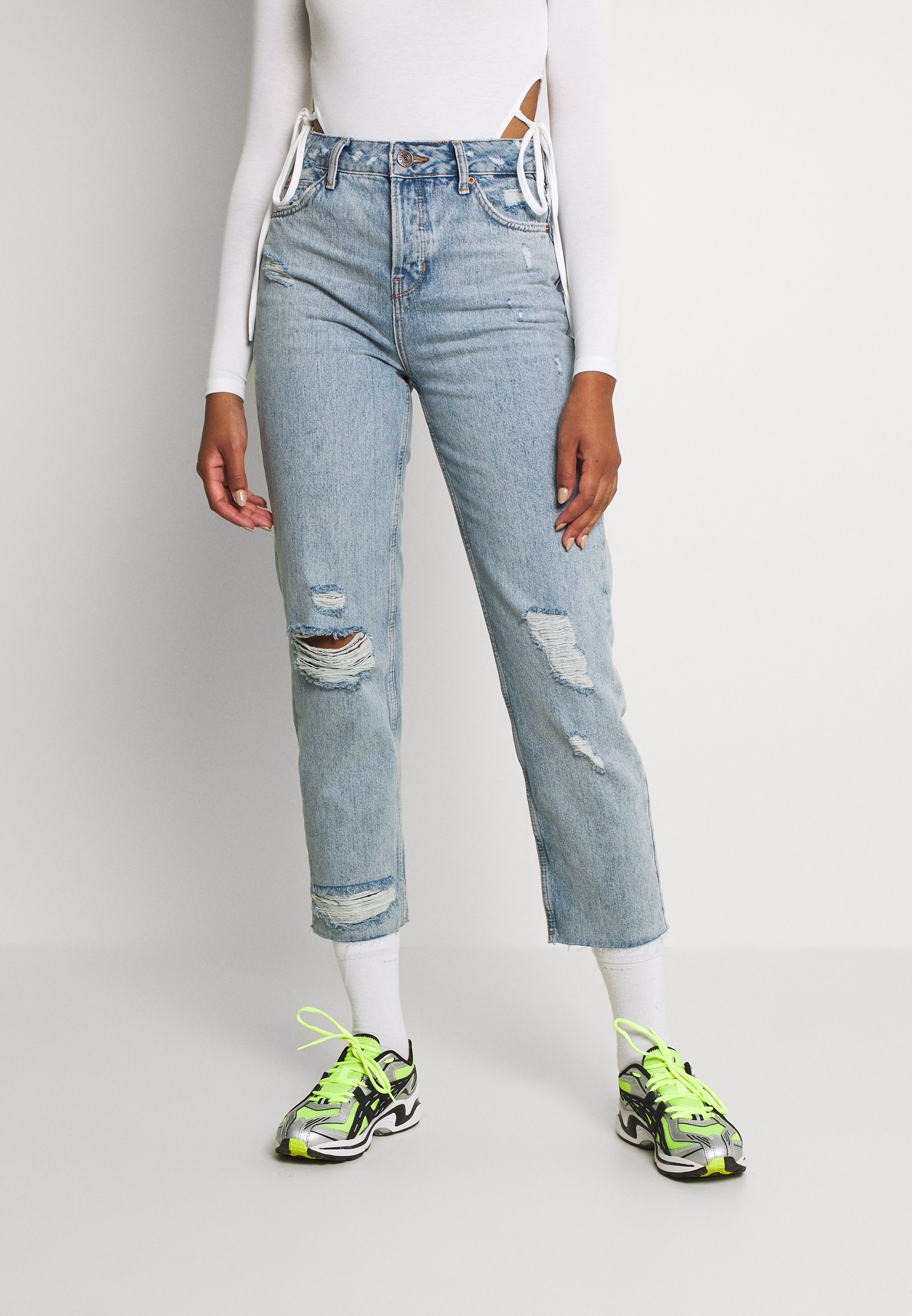 BDG Urban Outfitters DESTROY RIPPED PAX 
