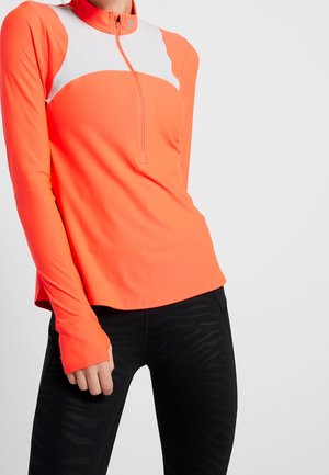 Sports T-shirts - coral