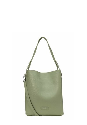 Sac d'épaule en cuir texturé vert clair avec bandoulière ajustable et ferrures argentées, forme rectangulaire avec bord supérieur souple.