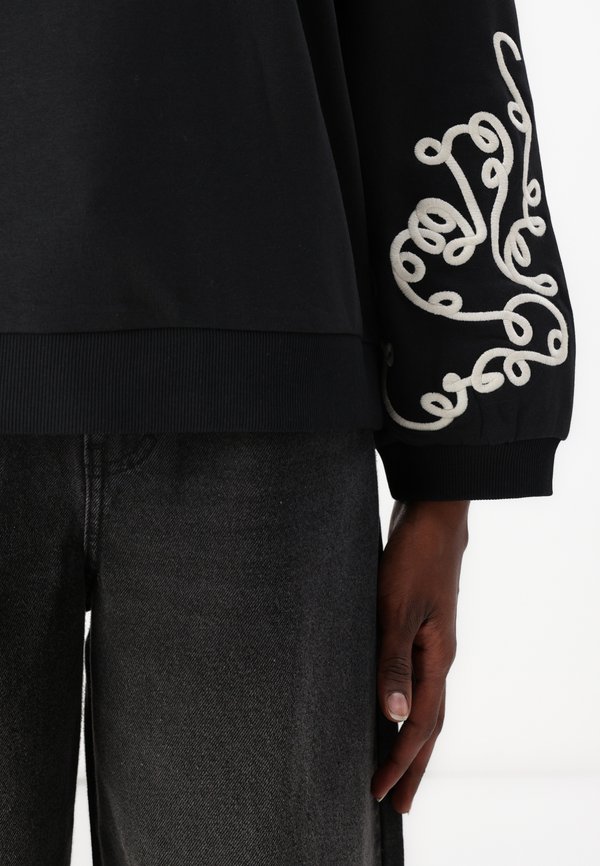 VMVELO - Sweatshirt3