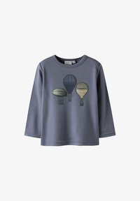 Nevybrané, folkstone gray