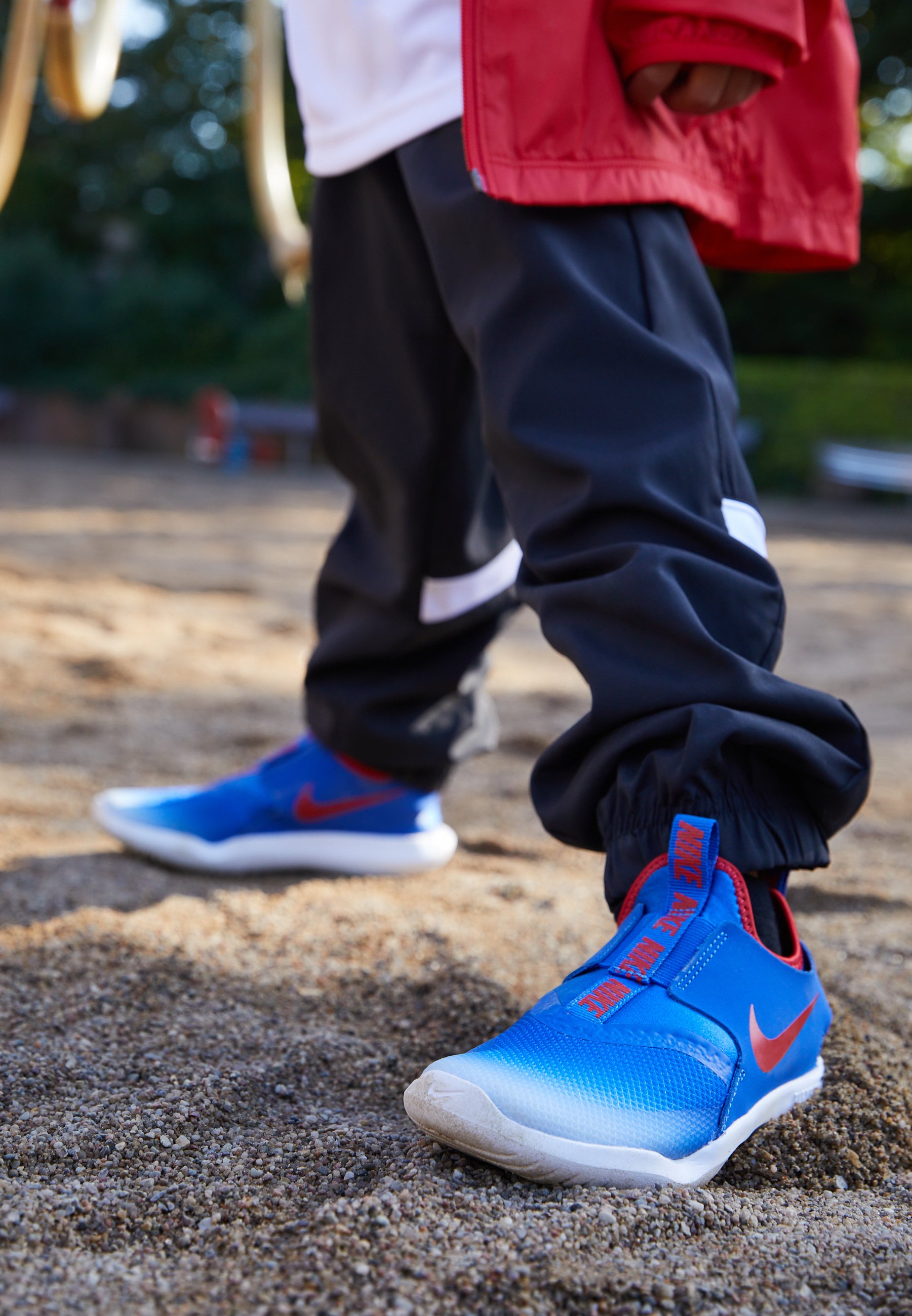 nike flex runner academy