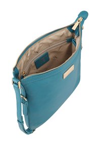 Turquoise leren schoudertas met een gouden rits, binnenzak en merklabel. Gladde textuur en verstelbare schouderriem voor gemak.