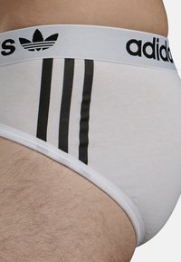 adidas Originals 3 PACK - Slip - assorted white blue bakc