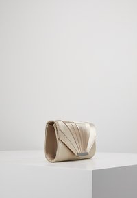 Picard SCALA - Clutch - creme