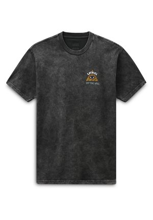 Czarny t-shirt Vans w stylu acid-wash z małym żółtym trójkątnym logo przedstawiającym oko oraz napisem „Vans Off The Wall” na lewej piersi.