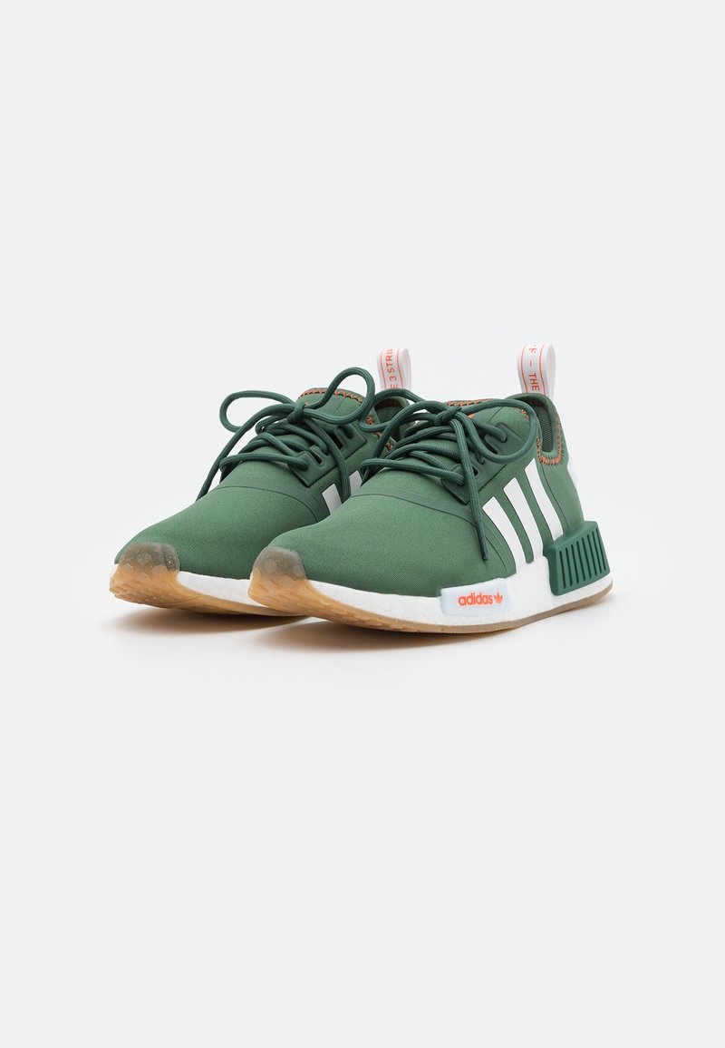 adidas gazelle silver green womens Adidas Gazelle Bold Magic Beige Collegiate Green