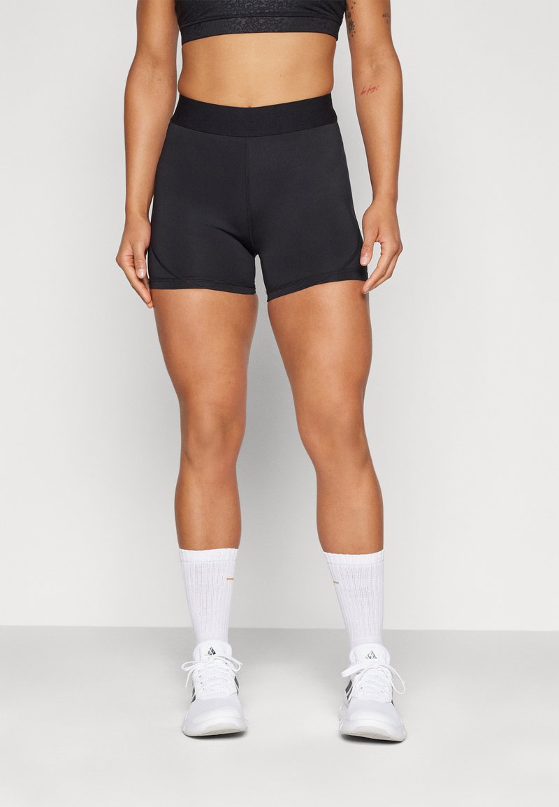 ONLY Play - ONPGIL-LANA-2 LIFE HW SHORT TRAIN SHORTS - Športové šortky - black, Zväčšiť