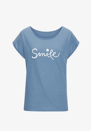 Hellblaues T-Shirt mit kurzen Ärmeln aus weicher Baumwolle, das das Wort "Smile" in weißer Schrift mit einem Sternelement zeigt. Rundhalsausschnitt, lockere Passform.